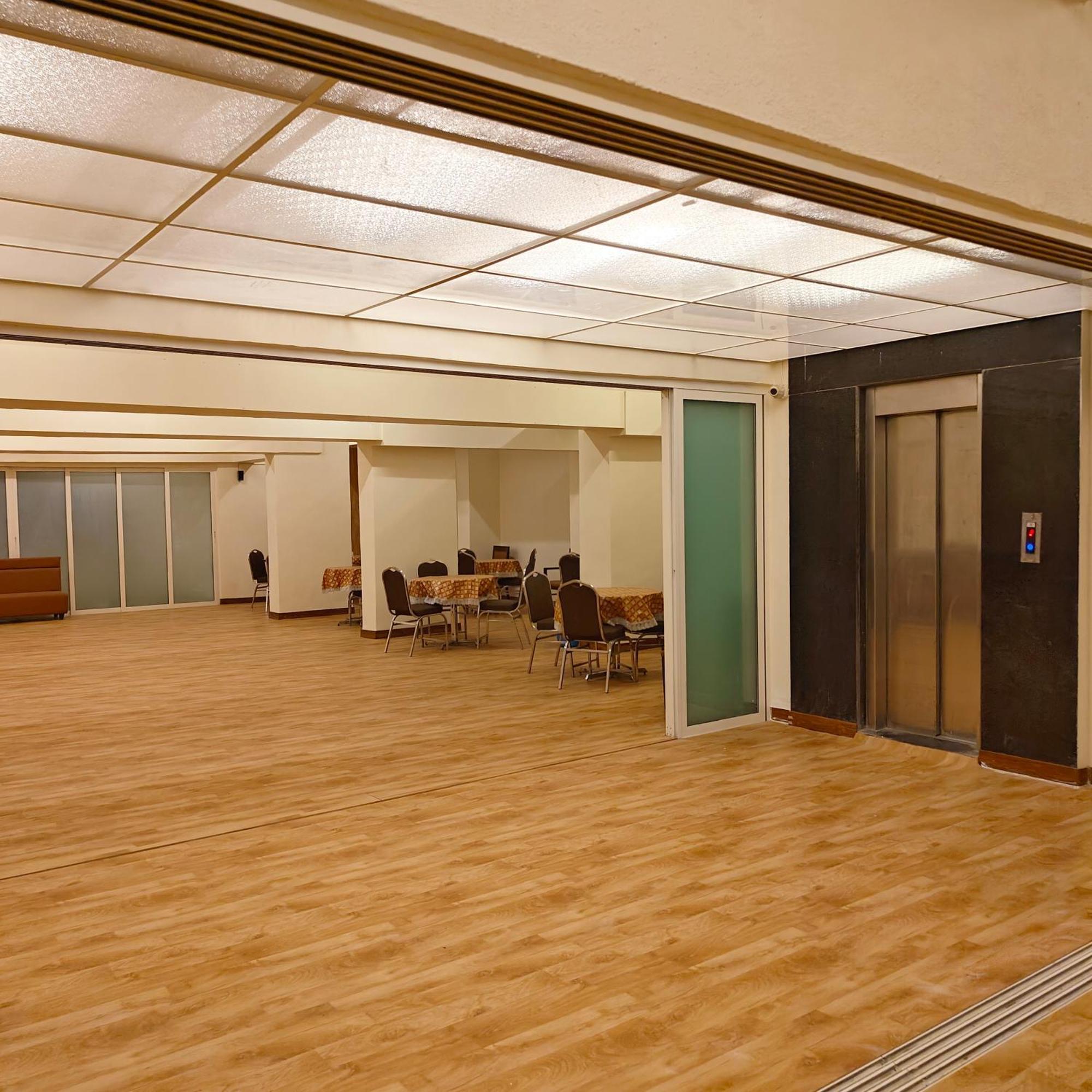 Hotel Tuliip Residency Bombaj Exteriér fotografie